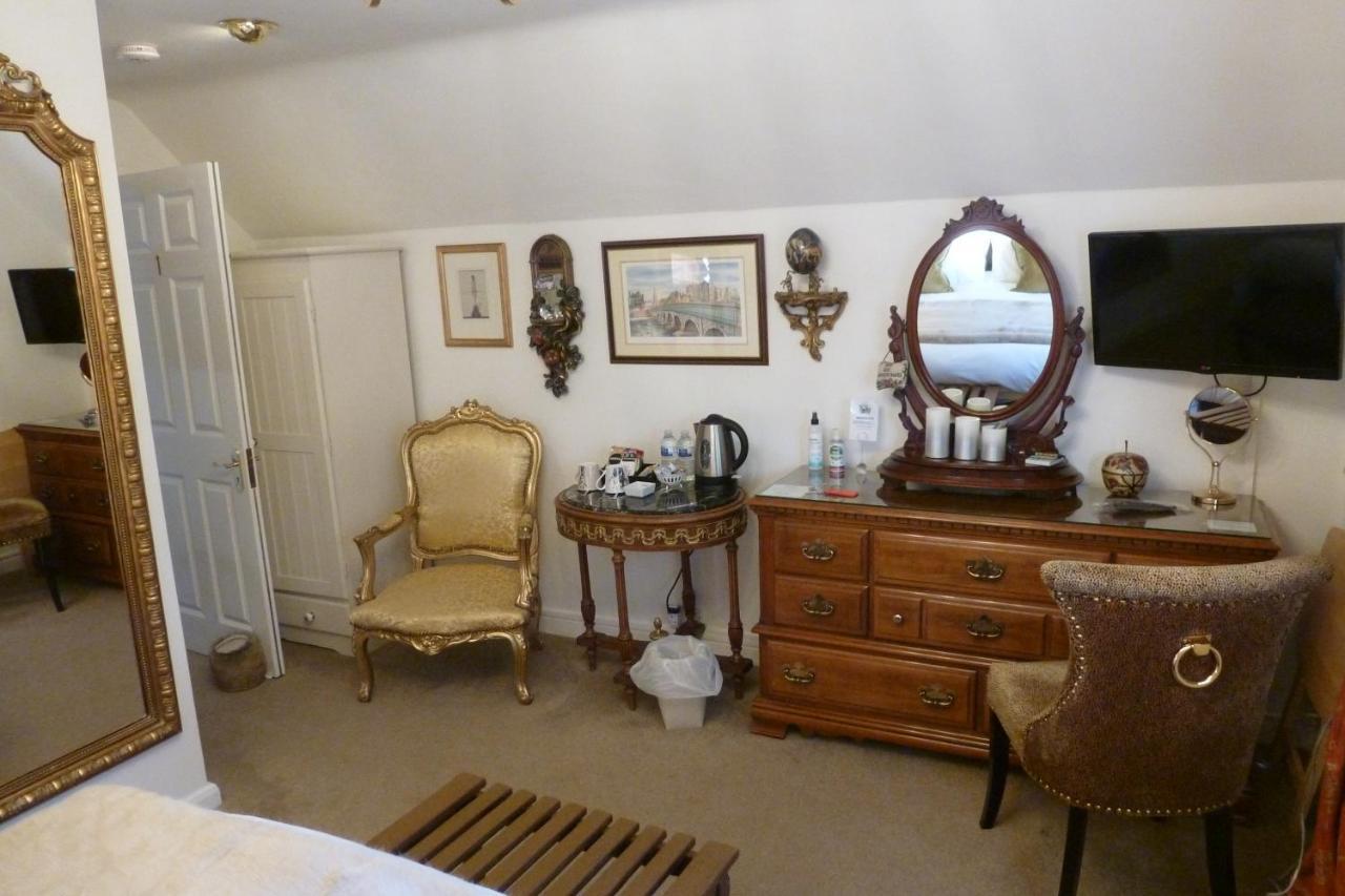 Newark Lodge Guest House エクステリア 写真