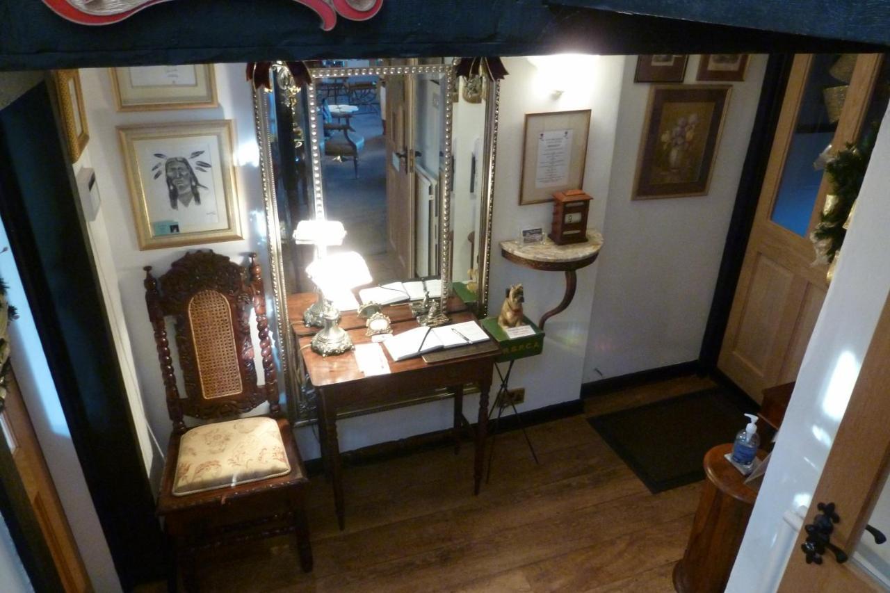 Newark Lodge Guest House エクステリア 写真